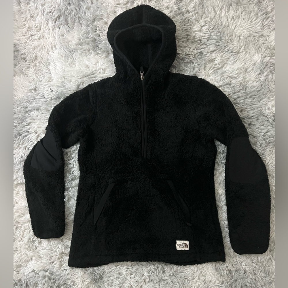 The North Face Women’s Campshire Pullover Hoodie 2.0 black size small